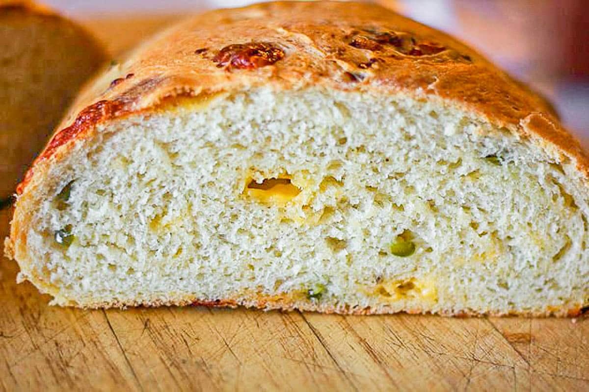 jalapeno cheddar sourdough.