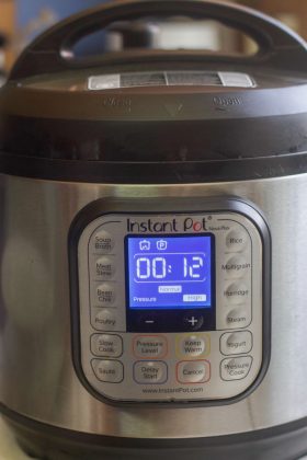 instant pot with 12 minutes on the timer