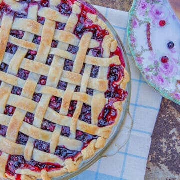 huckleberry pie with lattice top