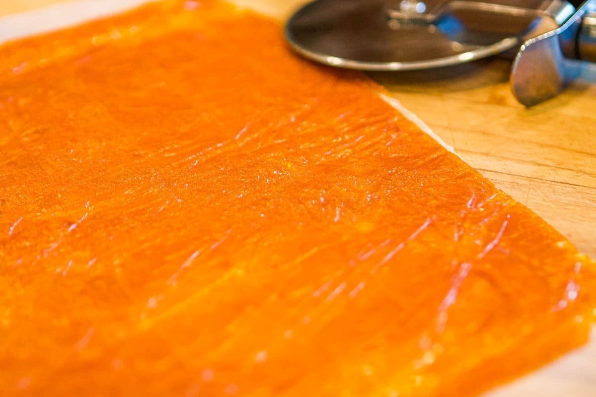 Homemade Fruit Roll Ups (Qamardeen) Hilda's Kitchen Blog