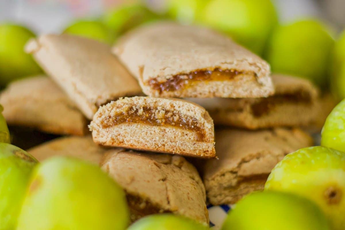 fig newtons stacked on figs