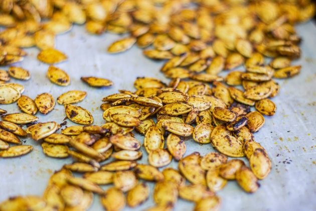 Spicy Roasted Pumpkin Seeds 