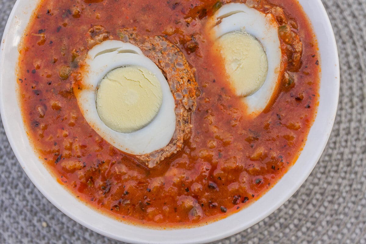 meatball soups with boiled eggs