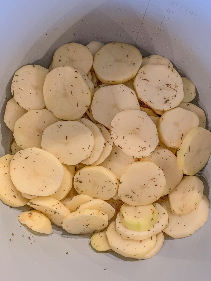 seasoned sliced potatoes