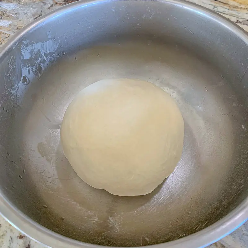 pâte onctueuse dans un bol