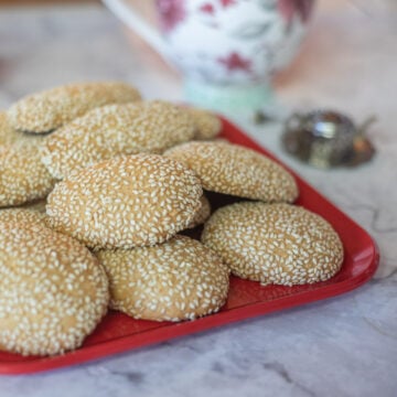 simsim cookies on a plate square