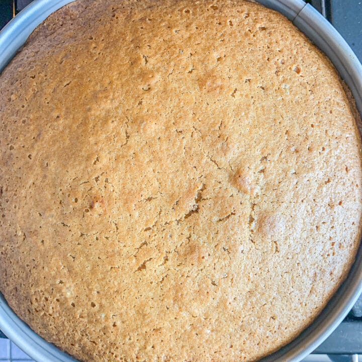 cake in a round pan