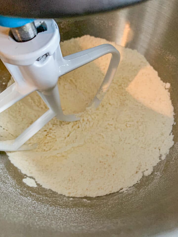 mixing bowl with flour 