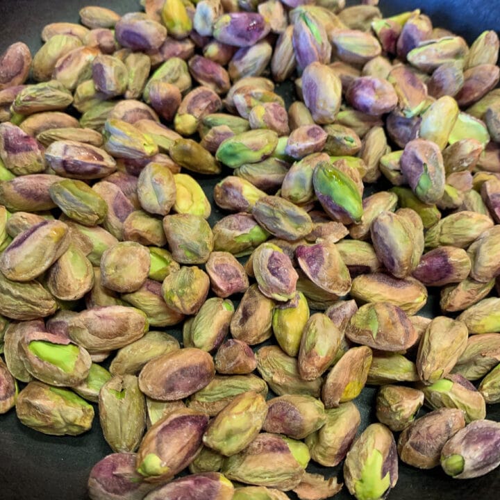 shelled pistachios