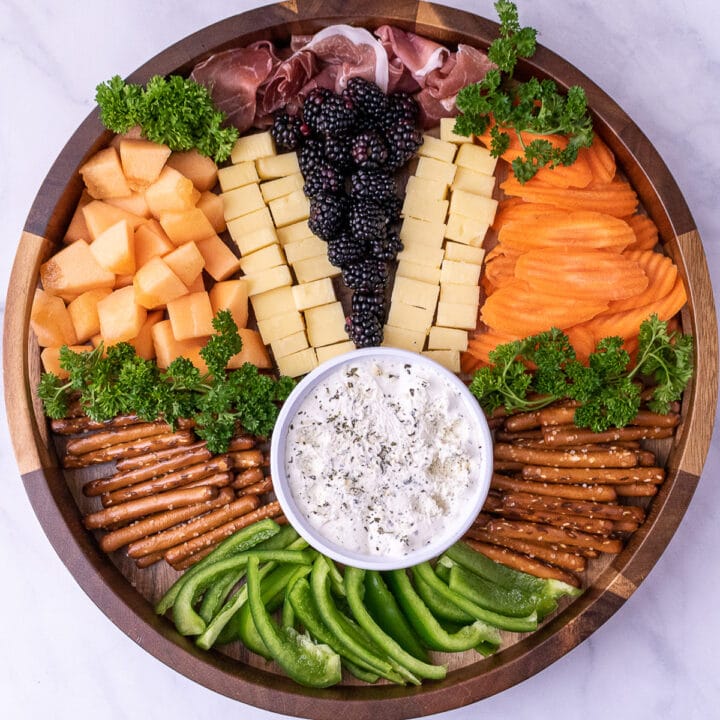 Easter Charcuterie Board