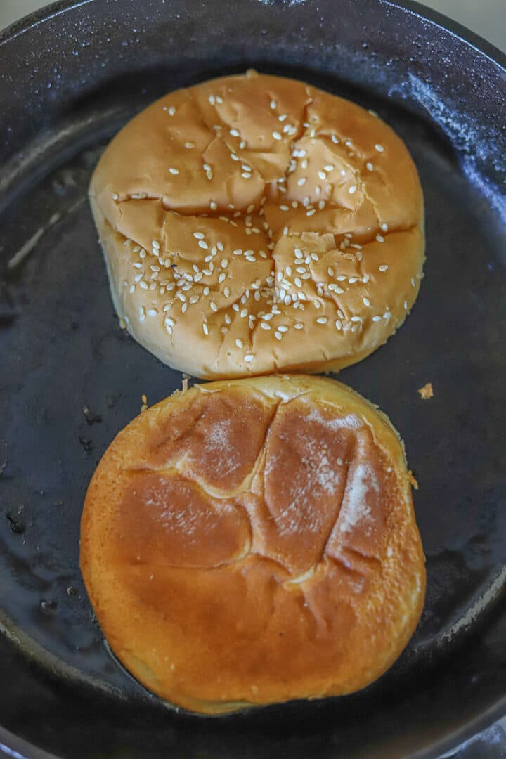 grilling buns in a pan