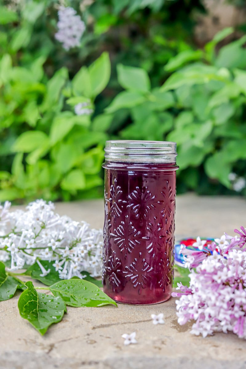 How to Make Delicious Lilac Syrup | Hilda's Kitchen Blog