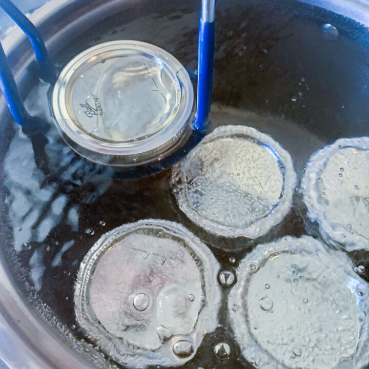 processing jam jars in boiling water