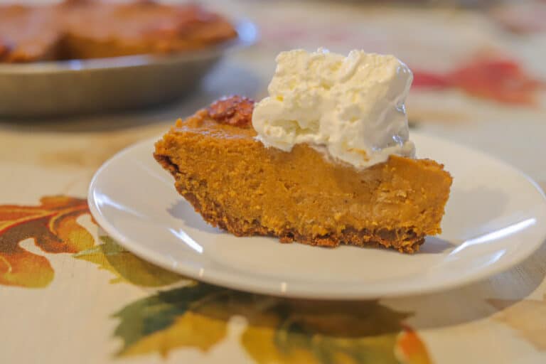 Easy NoBake Pumpkin Pie (Ginger Snap Crust) Hilda's Kitchen Blog