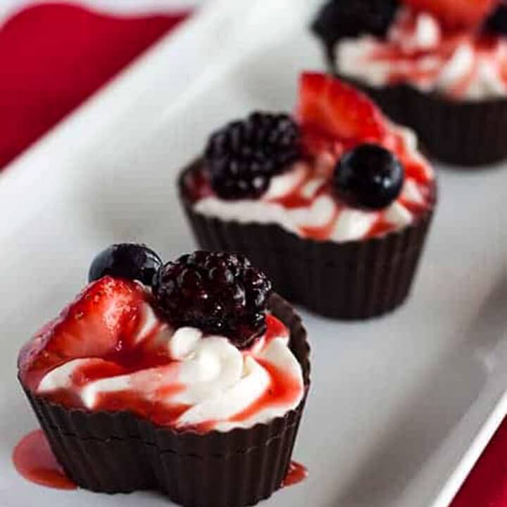 heart shaped cheesecake mousse