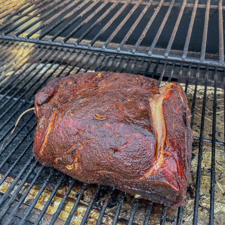 traeger smoked pulled pork on the grill