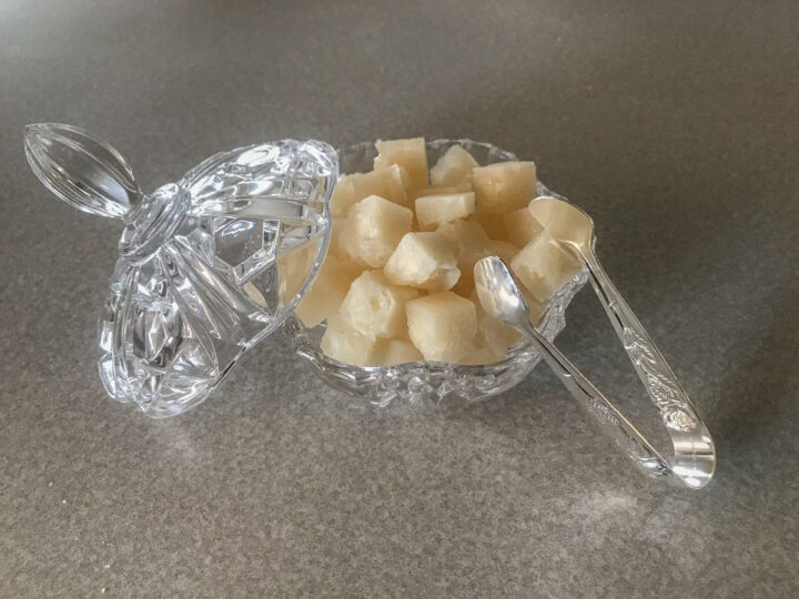 sugar cubes for tea in a candy bowl