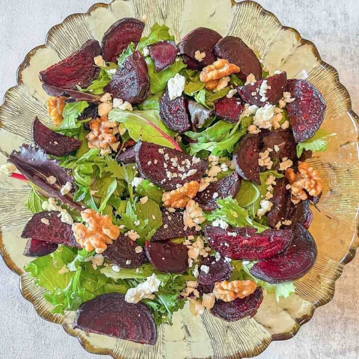 beetroot salad with walnuts