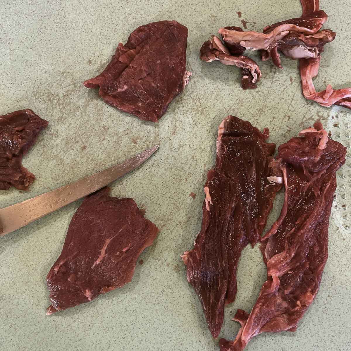 raw elk meat