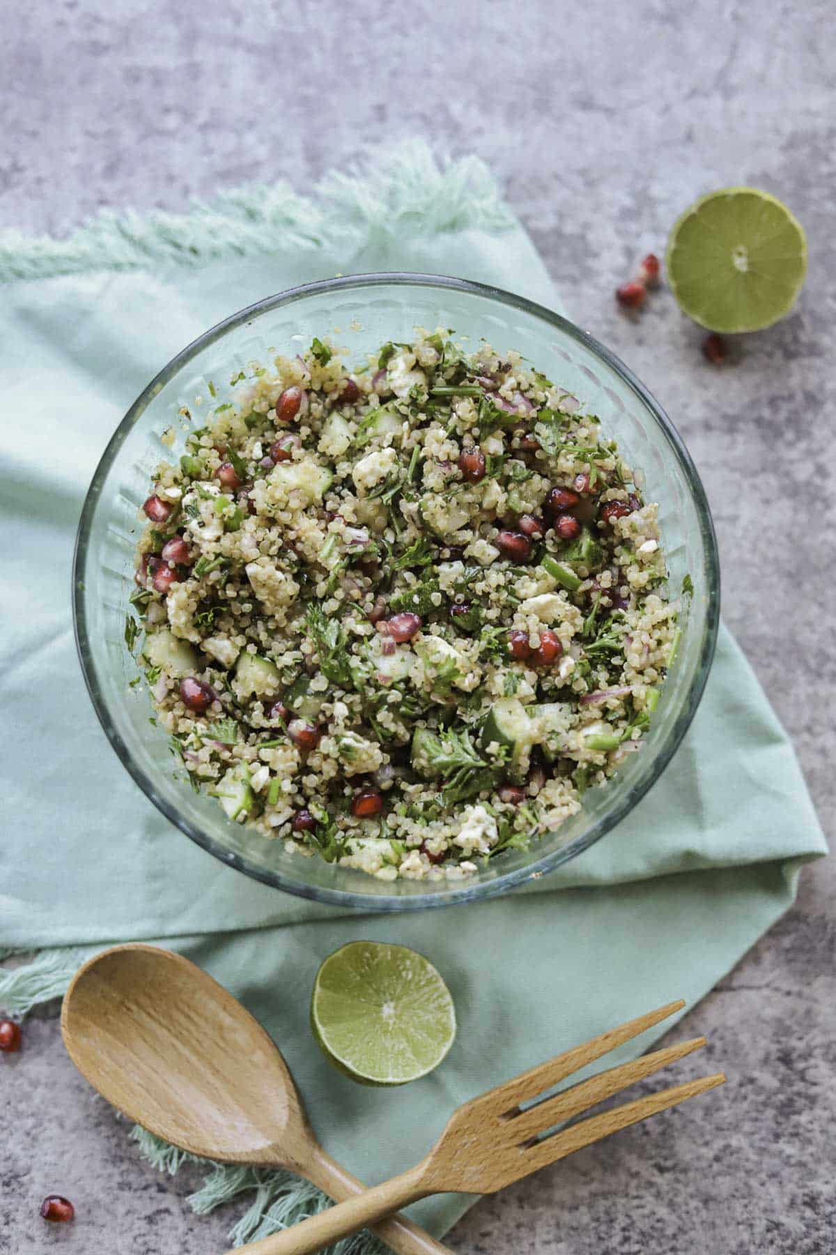 quinoa salad with pomegranate salad dressing
