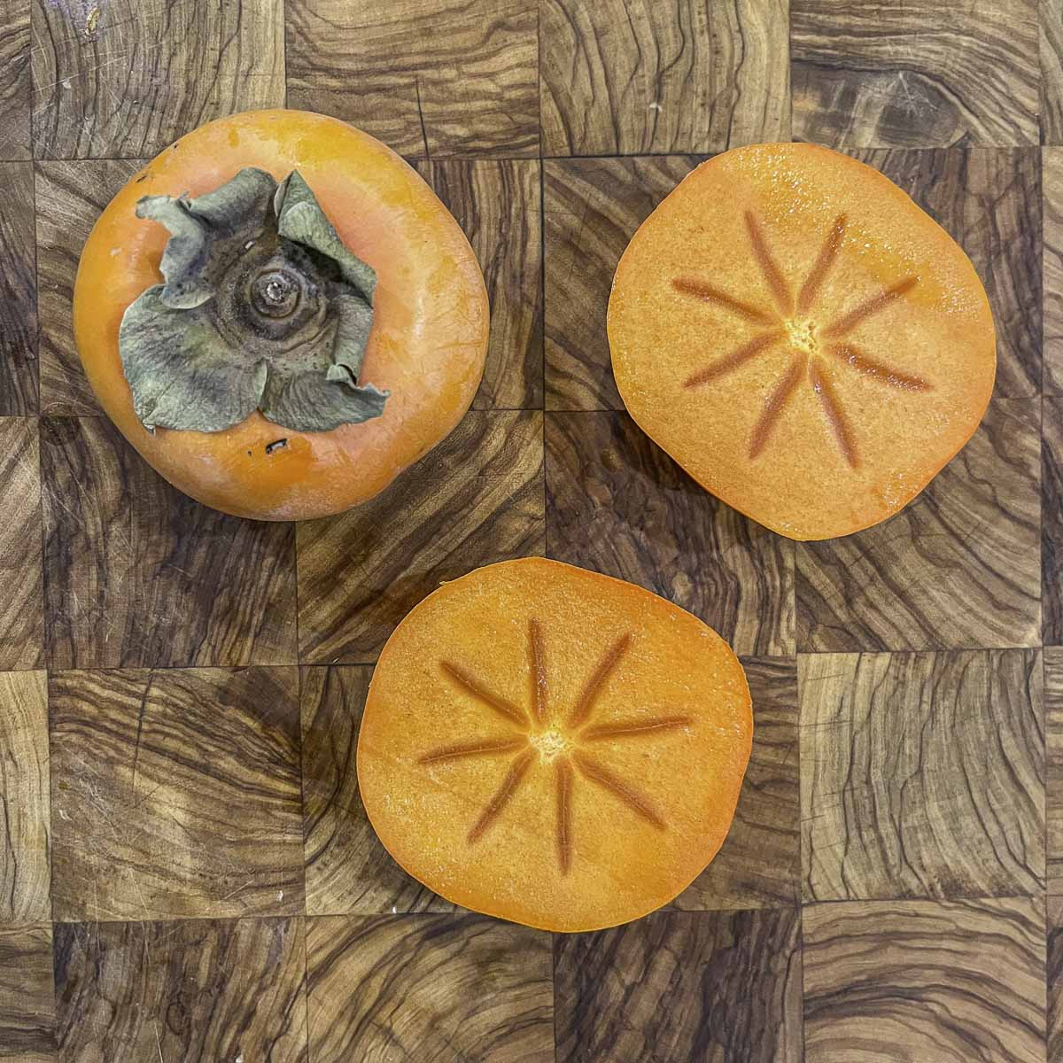 fuyu persimmons sliced in half