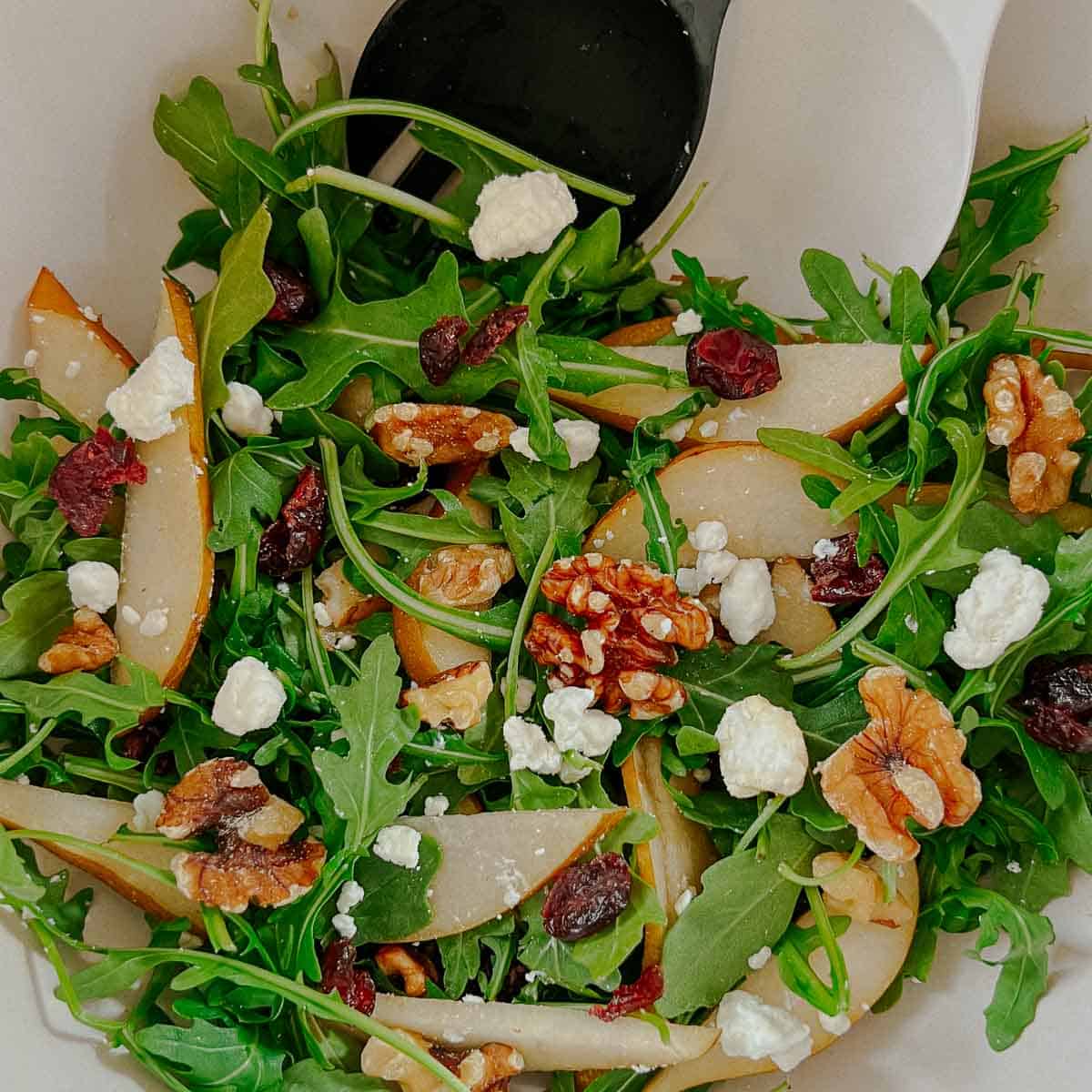 pear goat cheese salad without balsamic vinaigrette 
