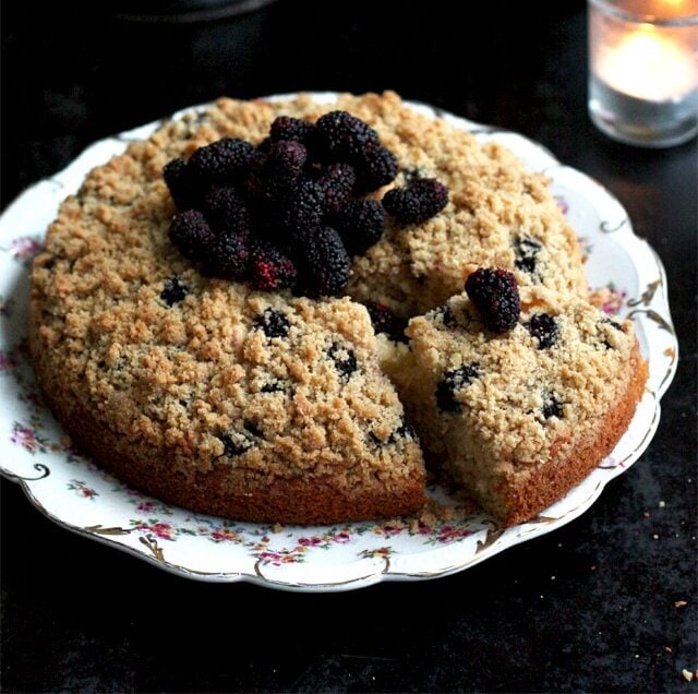 mulberry crumble cake