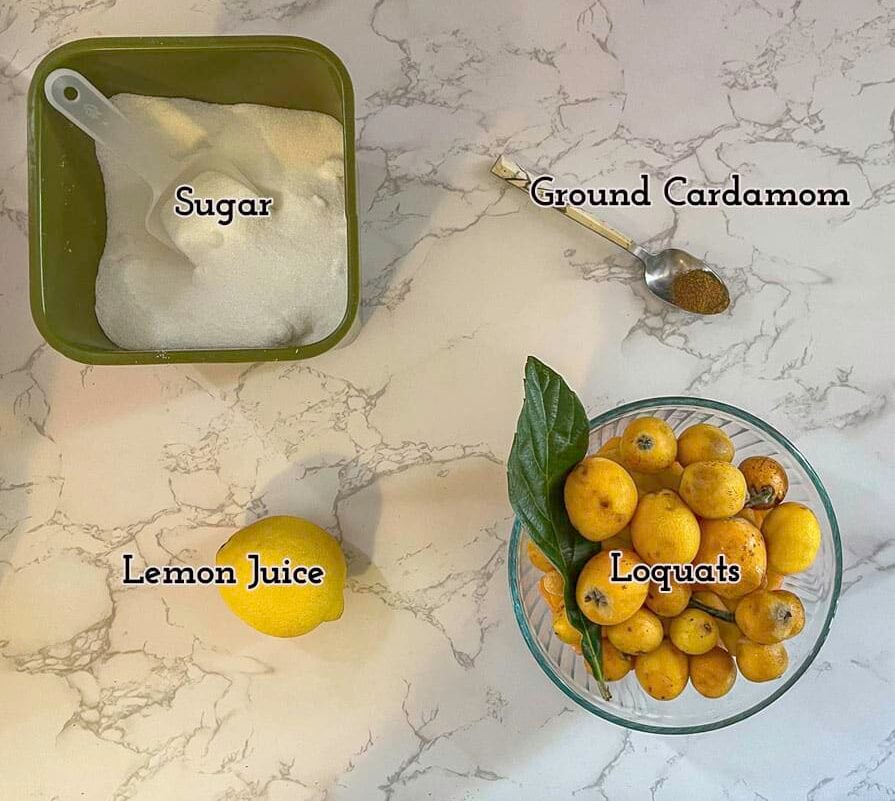 loquat jam ingredients, labelled