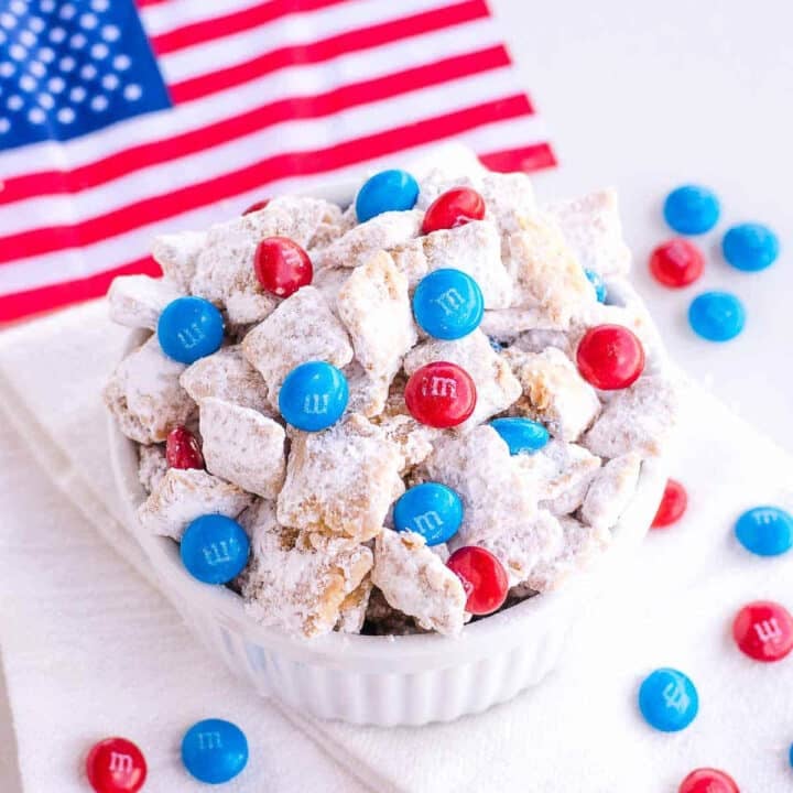 red white and blue puppy chow