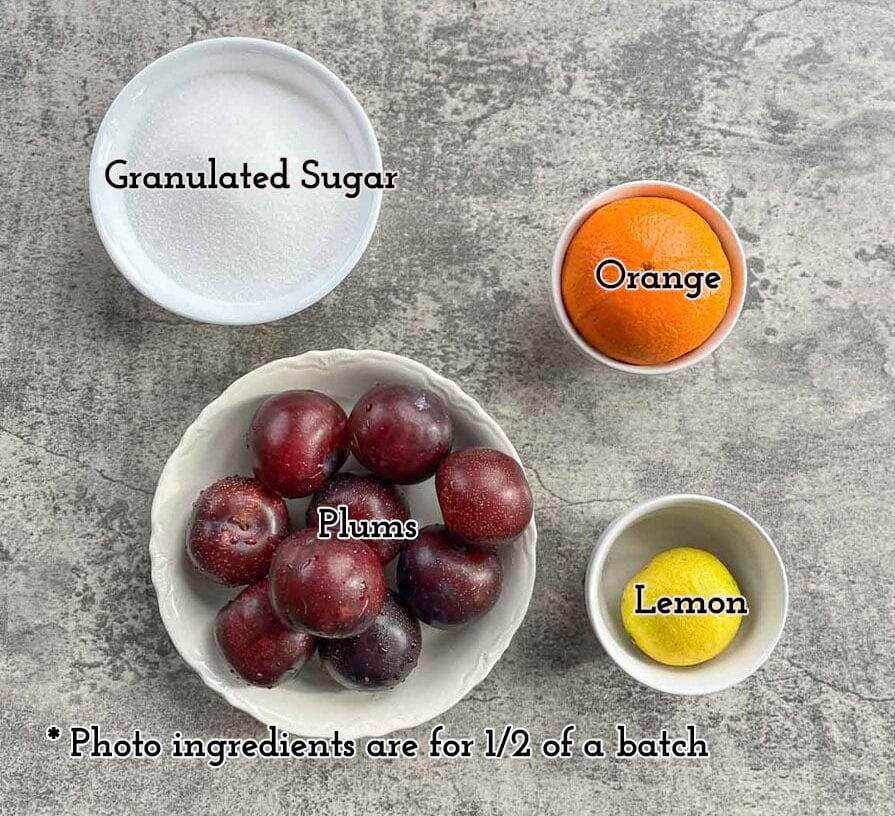 plum jam ingredients.
