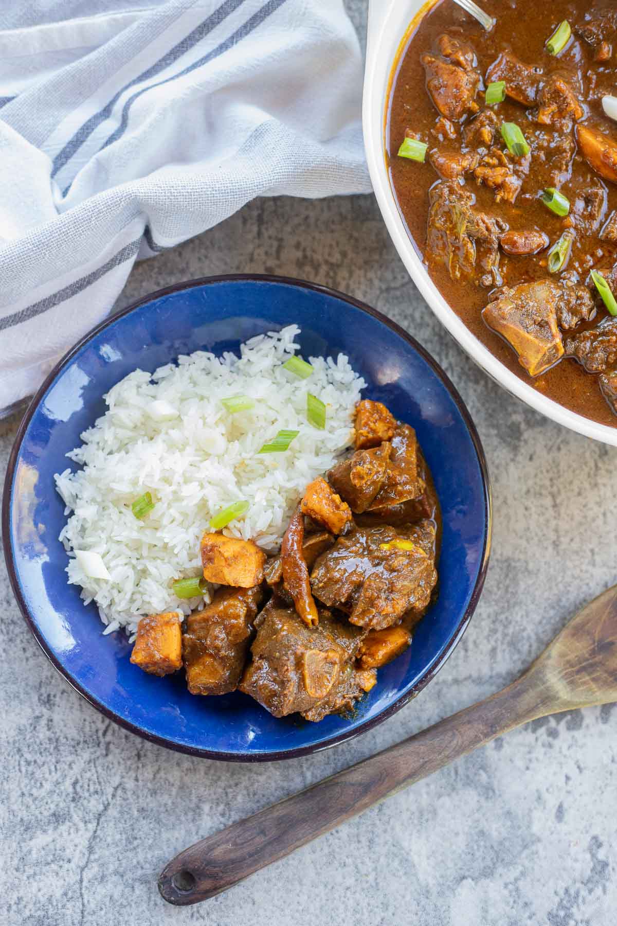 jamaican goat curry with white rice