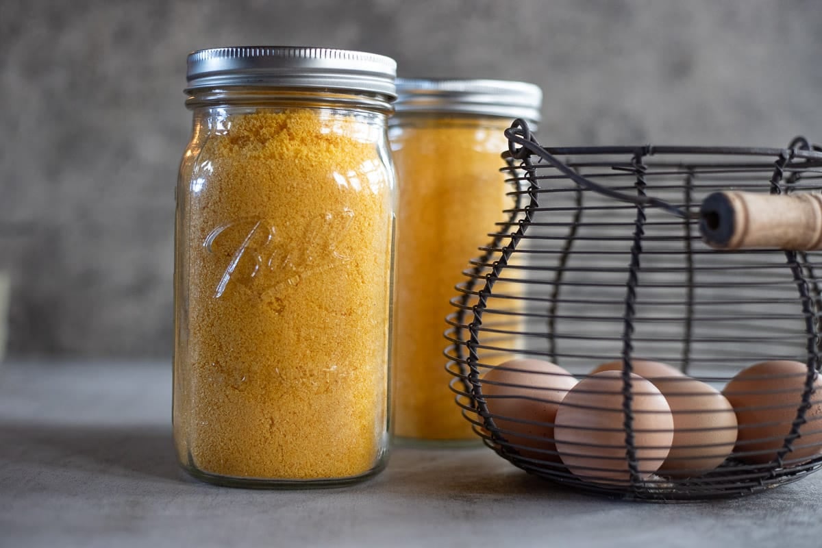 freeze dryer eggs in jars with more eggs in a basket