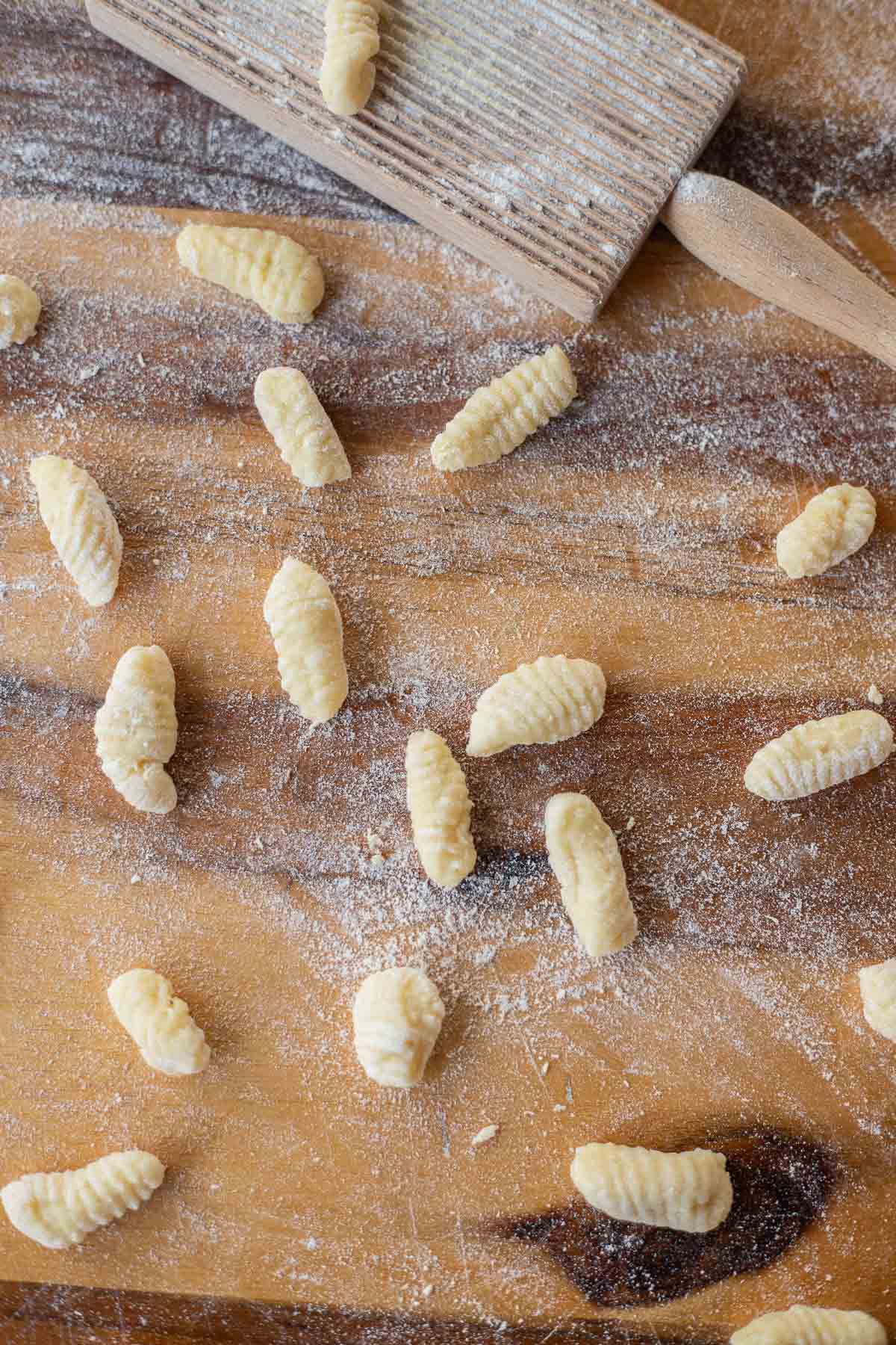 Italian potato pasta / gnocchi on a cutting board