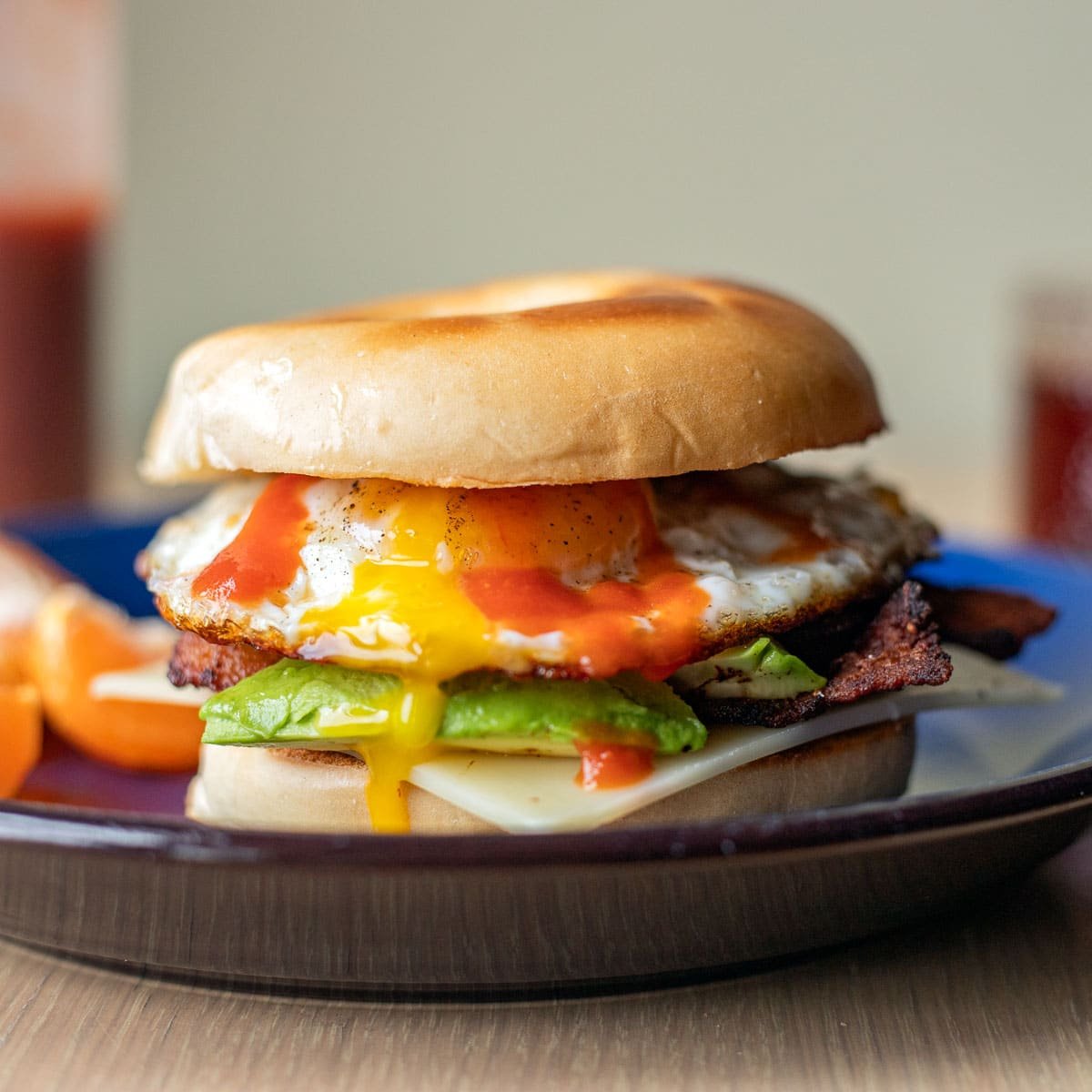 bagel breakfast sandwich