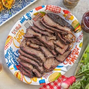 sliced smoked chuck roast with fixings.