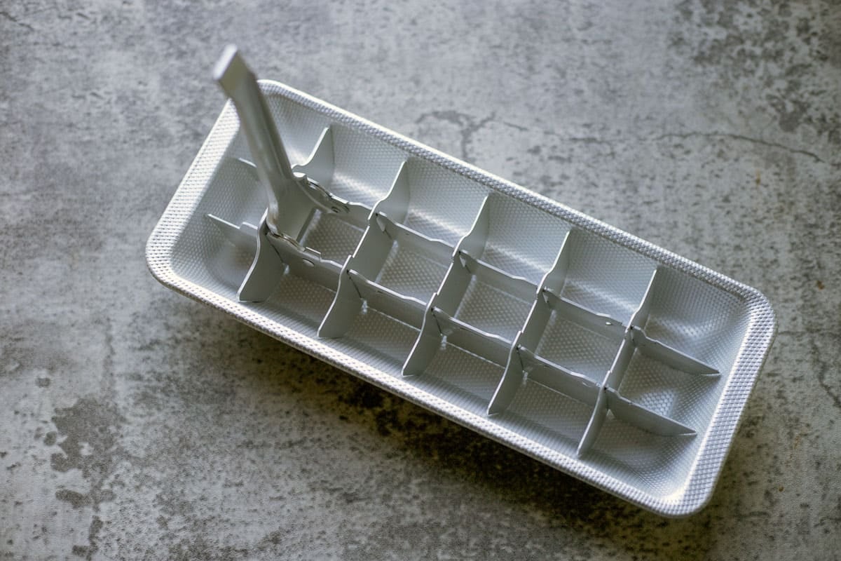 metal ice cube tray.