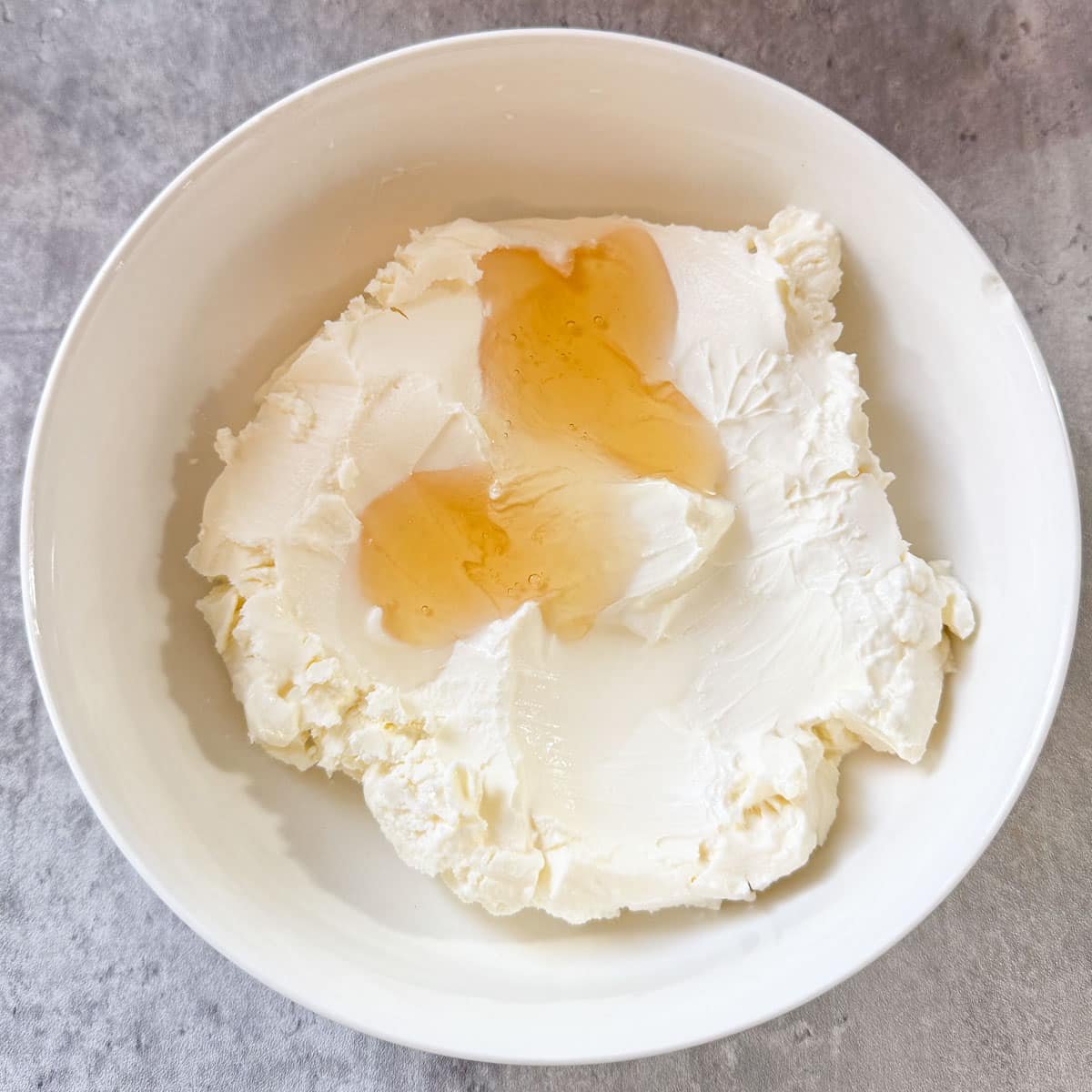 mascarpone and honey before mixing.