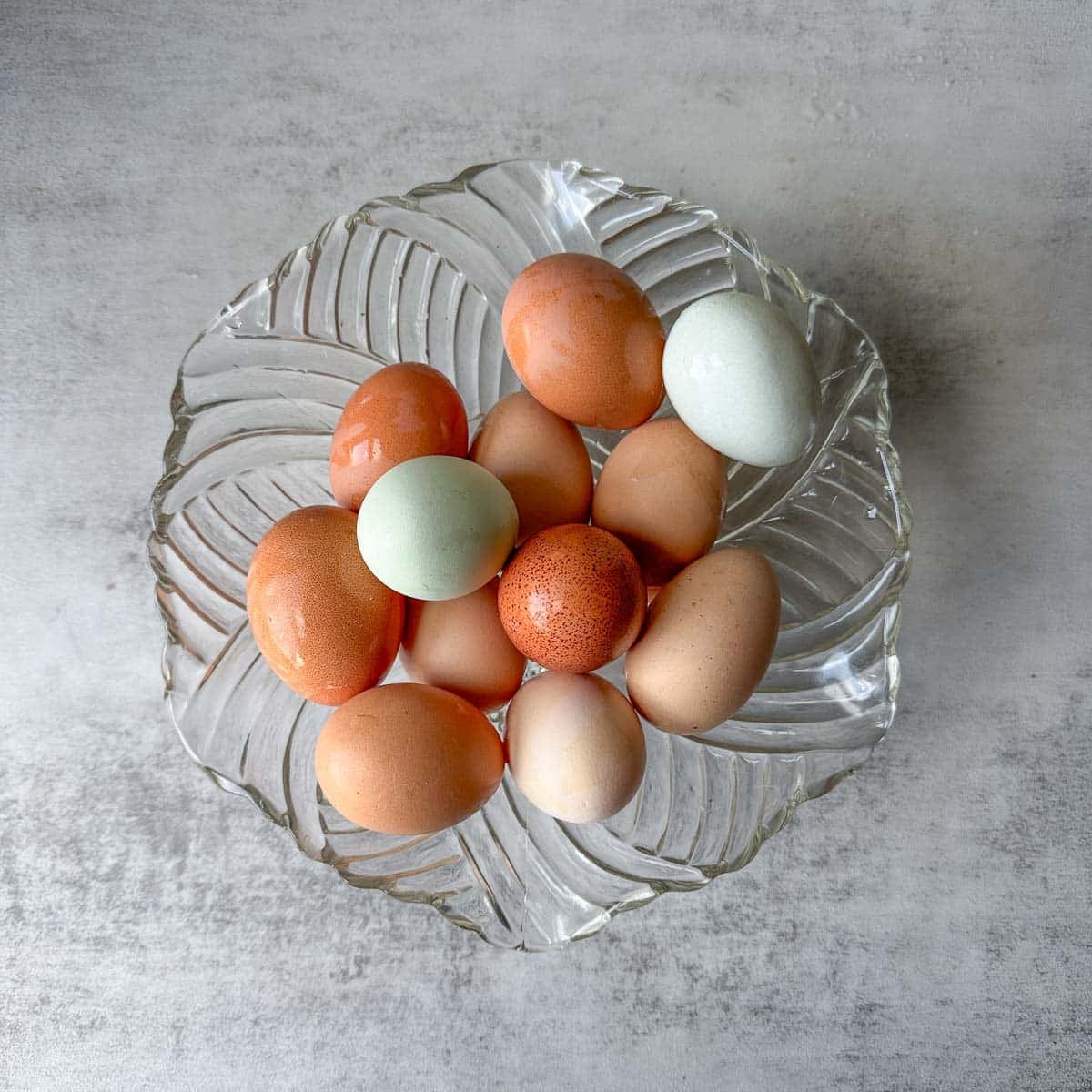 washed eggs in a glass bowl