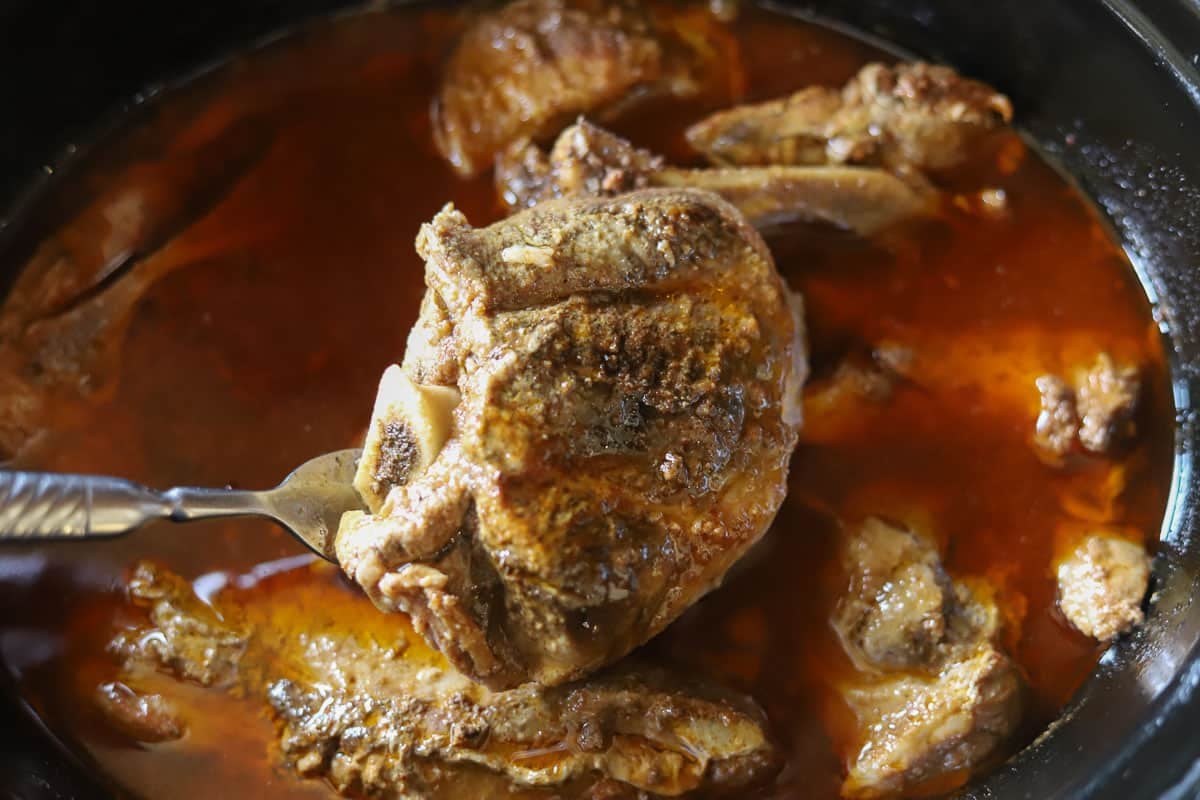 removing country style pork ribs from crockpot