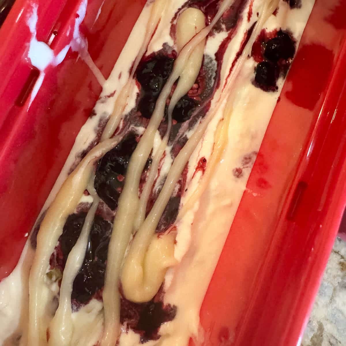 huckleberry ice cream with white chocolate
