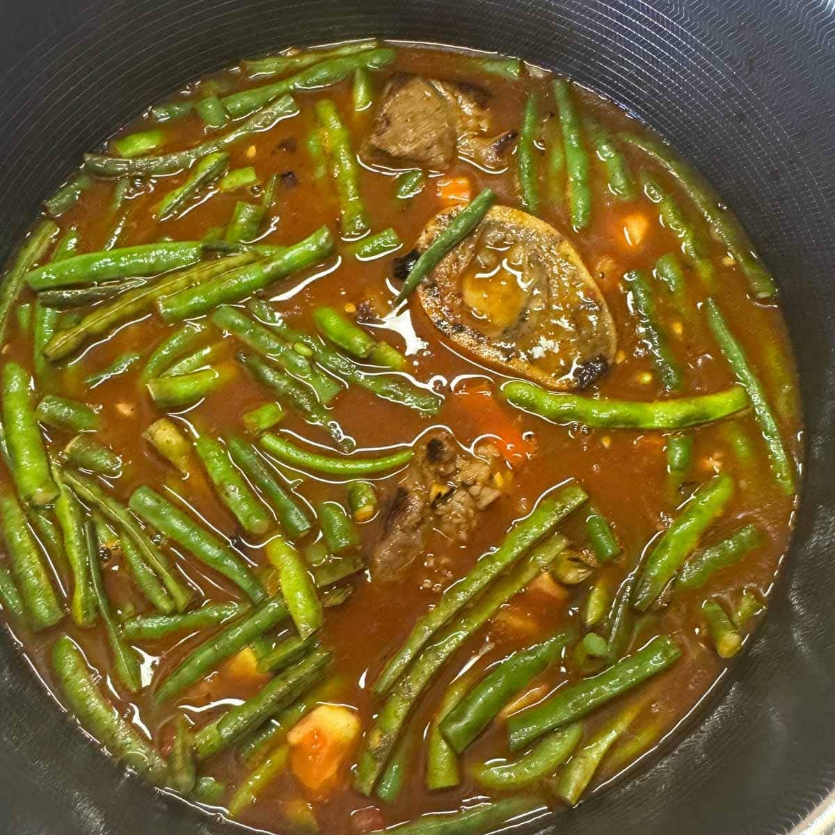 fasolia in a pot